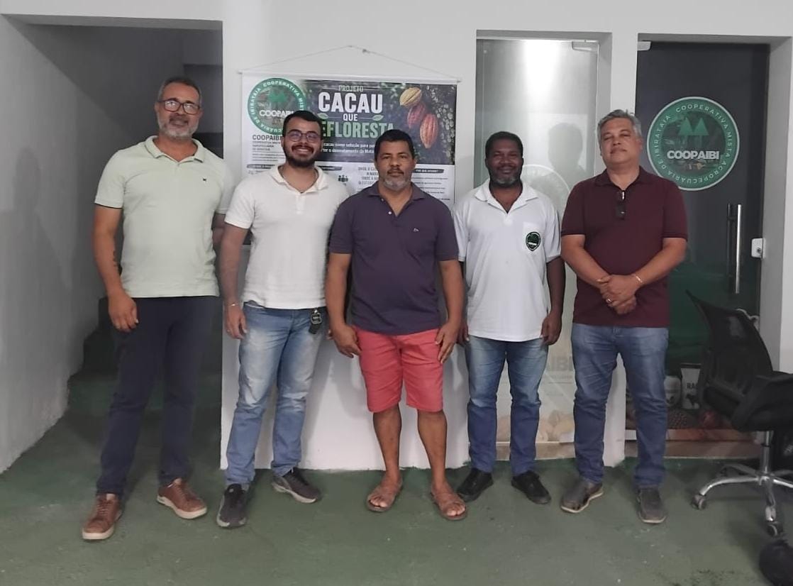 CESOL visita a COOPAIBI para tratar da padronização de embalagens